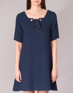 Betty London Houni 11 Betty London Houni -Betty London 8018291 500 D