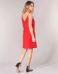 Betty London Kulia -Betty London 9814108 500 C